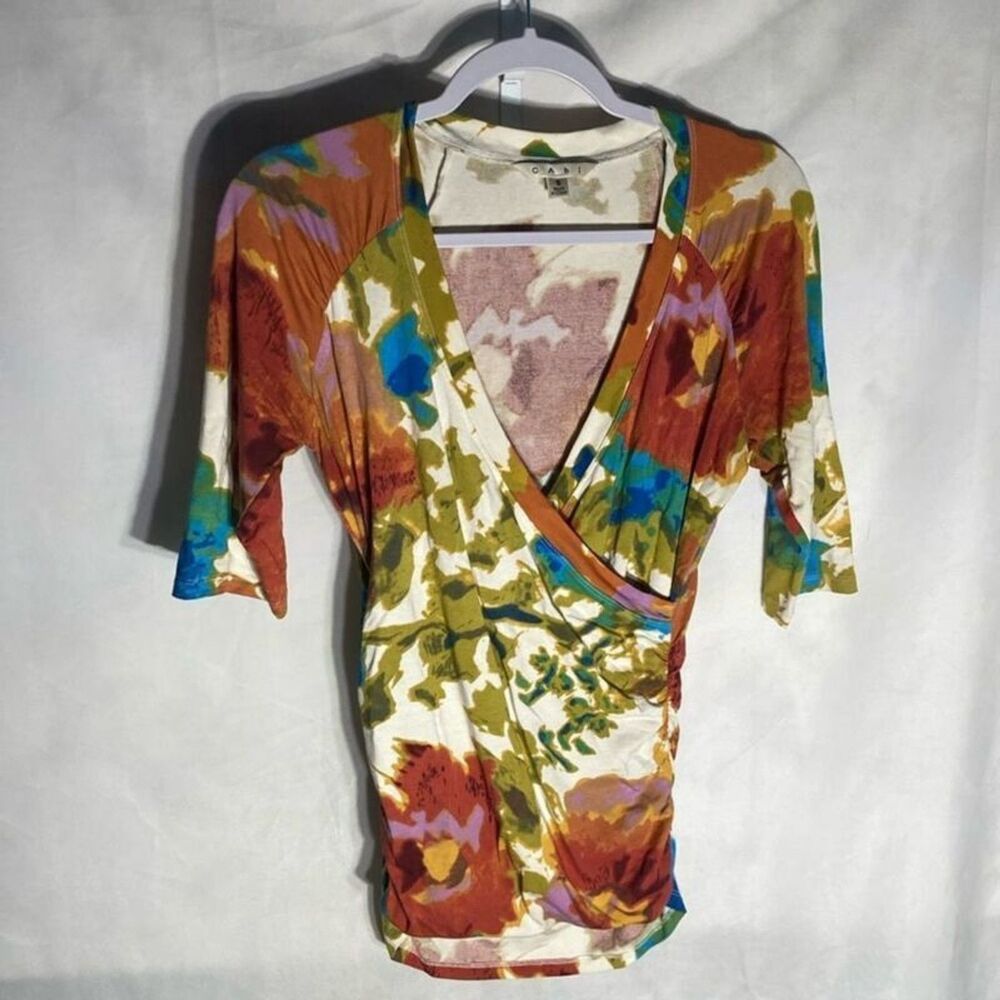 CABI white red multicolor floral faux wrap short sleeve jersey knit top S